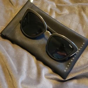 QUAY AUSTRALIA Sunglasses-My Girl in Black/Smoke
